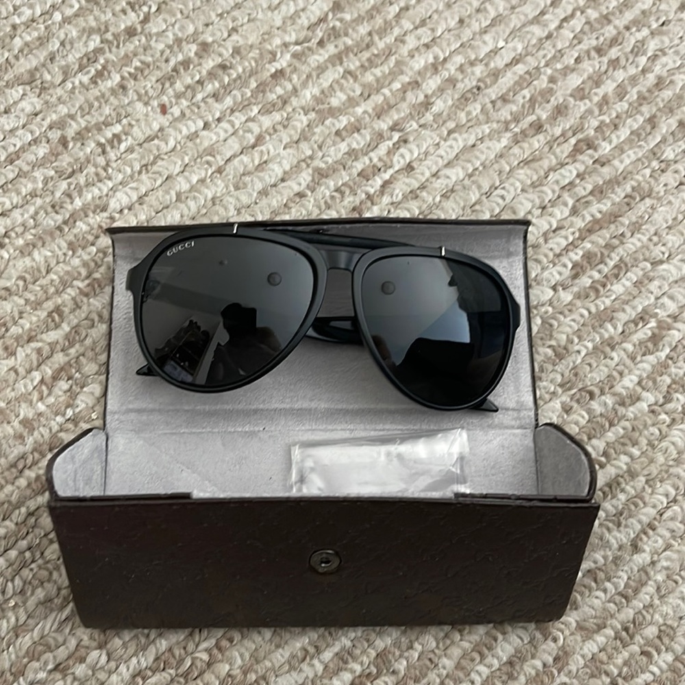 Authentic Gucci sunglasses